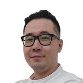 Сманалиев Арген Константинович — стоматолог