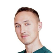 Замятин Роман Георгиевич — инфекционист