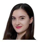 Лоова Милана Азретовна — стоматолог