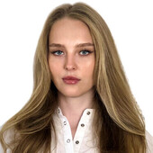 Петрова Оксана Александровна — стоматолог