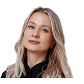 Громенко Елена Олеговна — гигиенист стоматологический