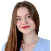 Митрофанова Анна Евгеньевна — стоматолог