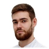 Мугсинов Данис Ильдарович — стоматолог, стоматолог-хирург