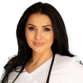 Полякова Оксана Петровна — терапевт