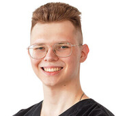 Жильков Юрий Александрович — стоматолог, стоматолог-терапевт