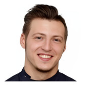 Захаров Богдан Максимович — стоматолог, гигиенист стоматологический