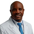 Окере Энтони - флеболог, хирург
