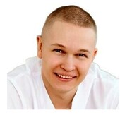 Минин Максим Андреевич — стоматолог-хирург