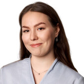 Абрахманова Арина Айдаровна — стоматолог-ортодонт