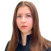 Лопаткина Алёна Сергеевна — стоматолог