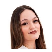 Зыкова (Нестерова) Полина Сергеевна — стоматолог