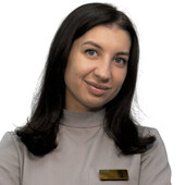 Ионова Анна Эдуардовна — стоматолог-терапевт