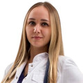 Хакимова Дина Ильдаровна - дерматолог, трихолог