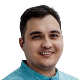 Ульмаскулов Артур Вадимович — стоматолог, стоматолог-ортопед