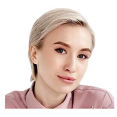 Баскакова Анна Евгеньевна — стоматолог