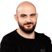 Фаяд Бассам Набил — стоматолог-ортодонт