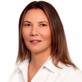 Мишакина Екатерина Владимировна — стоматолог, стоматолог-терапевт