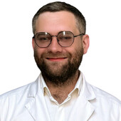 Первый Александр Сергеевич — терапевт