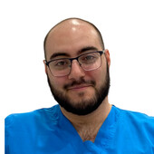 Эмиров Султан Физулевич — стоматолог, стоматолог-хирург