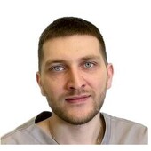 Лисаченко Денис Дмитриевич — стоматолог-хирург, стоматолог