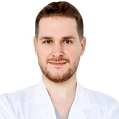 Прохода Евгений Евгеньевич — пластический хирург