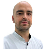 Дубов Дмитрий Олегович — ортопед, травматолог