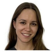 Вычужанина Яна Фёдоровна — стоматолог