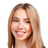 Зинченко Арина Васильевна — стоматолог