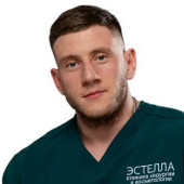 Кузменко Антон Олегович — пластический хирург