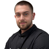 Григорьев Роман Сергеевич — стоматолог