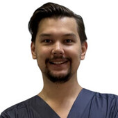 Ибрагимов Дамир Ринатович — пластический хирург