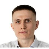Зиятдинов Айнур Фарилевич — врач функциональной диагностики