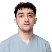 Барсегян Давит Альбертович — стоматолог, стоматолог-хирург