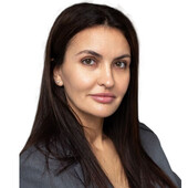 Князева Юлия Евгеньевна — стоматолог, стоматолог-терапевт