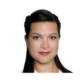 Комарова Марина Евгеньевна — окулист (офтальмолог)