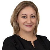 Дмитриева Евгения Владимировна — массажист