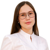 Панамарева Яна Сергеевна — стоматолог, стоматолог-терапевт