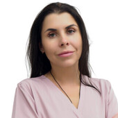 Зиновьева Екатерина Александровна — стоматолог, стоматолог-терапевт