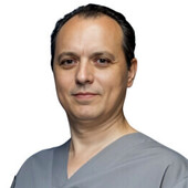Серажетдинов Рафек Хамзяевич — стоматолог