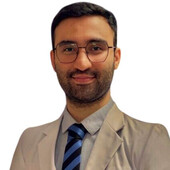 Кешаварз Мохаммад — стоматолог, стоматолог-ортодонт