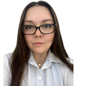 Саварец Янина Юрьевна — стоматолог, стоматолог-гигиенист