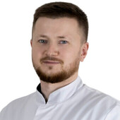 Хан Вячеслав Сергеевич — пластический хирург