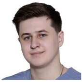 Гиниятов Роберт Искандарович — стоматолог-пародонтолог