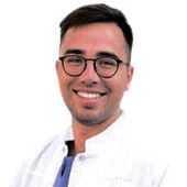 Лужанский Даниил Сергеевич — сосудистый хирург