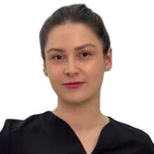 Лапинская Полина Витальевна — стоматолог