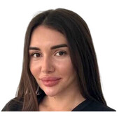 Аристова Алиса Андреевна — стоматолог-терапевт, стоматолог