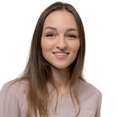 Ксения Алексеевна Саламатова — гигиенист стоматологический, стоматолог