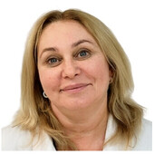 Дихтенко Ирина Анатольевна — косметолог