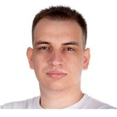 Моложенко Никита Дмитриевич — стоматолог, стоматолог-хирург