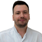 Торнаков Владислав Владиславович — стоматолог, стоматолог-терапевт